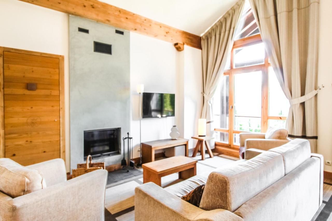 Private Penthouse 2-Bed Apartment, Ski In And Out In 5* Flaine Residence 外观 照片